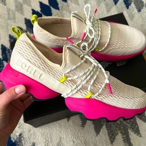 Sorel kinetic Impact lace sneakers